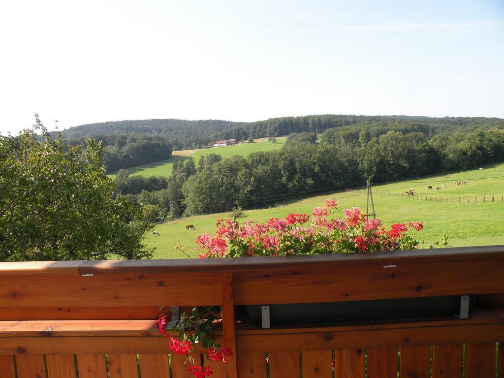 Biobauernhof Wolf-Hof Apartment Pressbaum Ruang foto